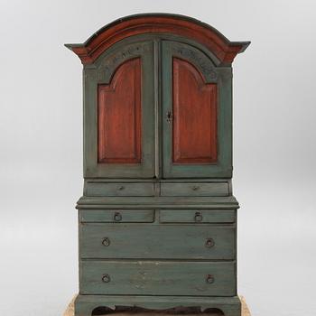 A Cabinet, 18th century..