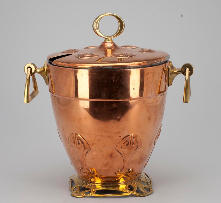 CHAMPAGNEKYLARE, jugend, koppar och mässing, Würtembergische Metallwaren Fabrik (WMF) ca 1900.