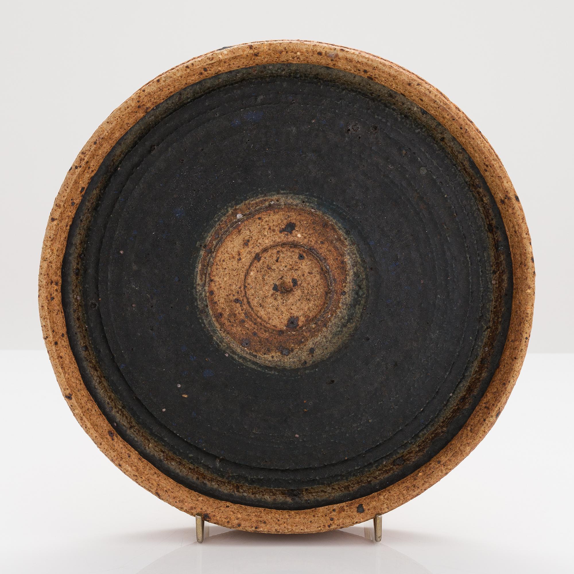 Raija Tuumi, , skålfat, stengods, signerad RT Arabia.