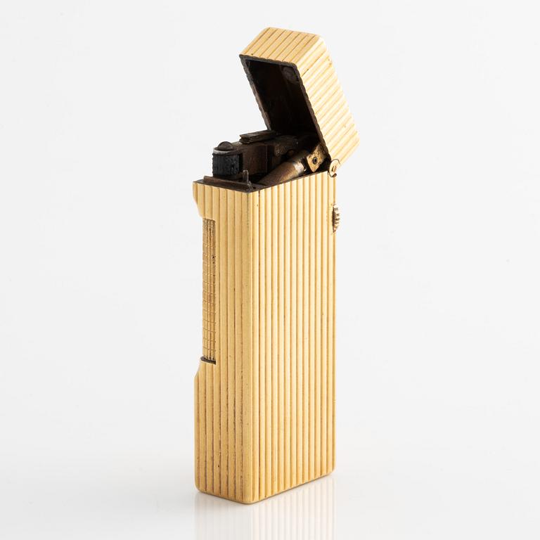 Dunhill lighter 18K gold.