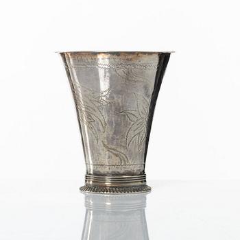 Bägare, silver, troligen Petter Åkerman, Stockholm 1756.