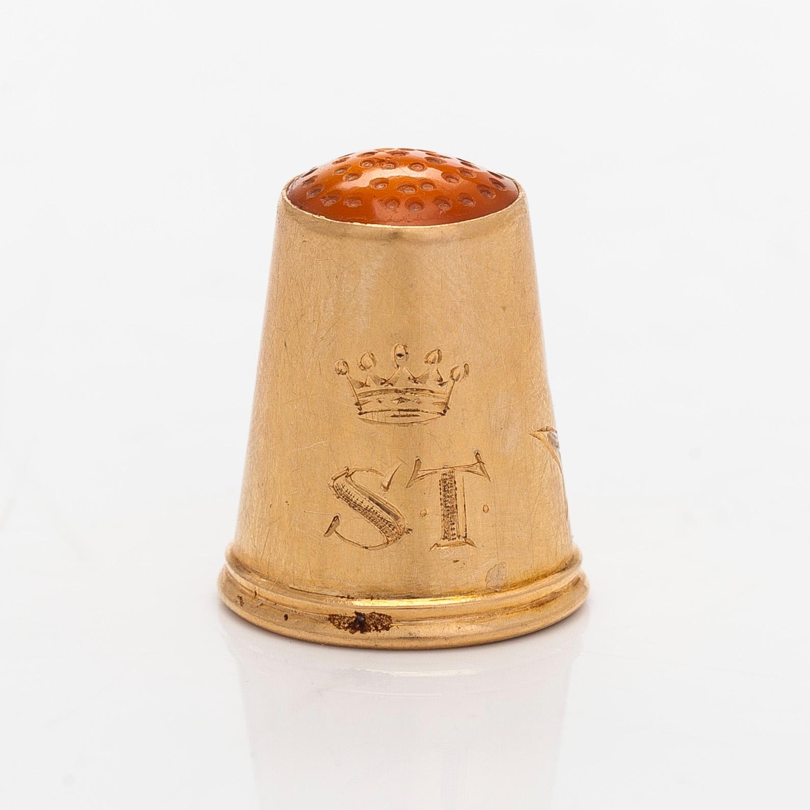 Sormustin, 18K kultaa, Suomen Kultaseppä Oy, Turku 1923.