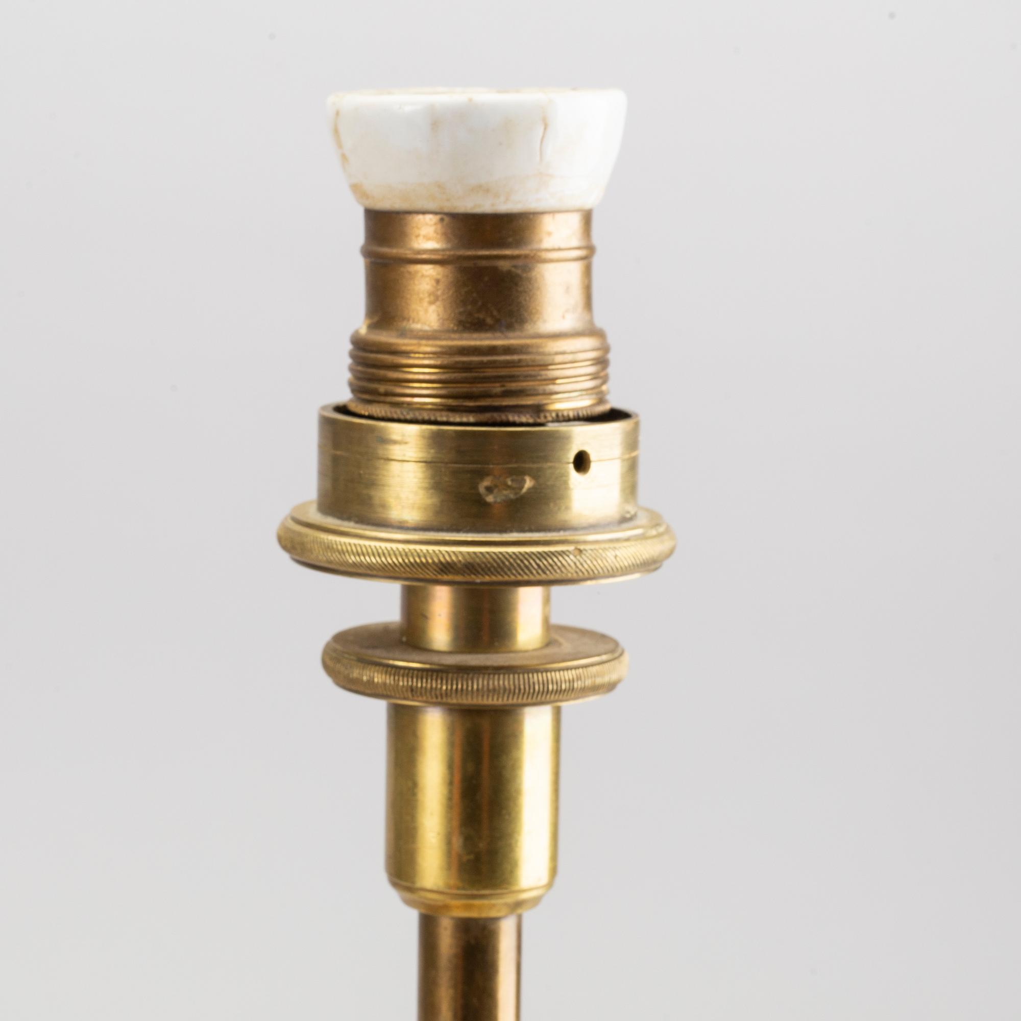 DELAR TILL  BORDSLAMPA, 2 st, troligen Poul Henningsen.