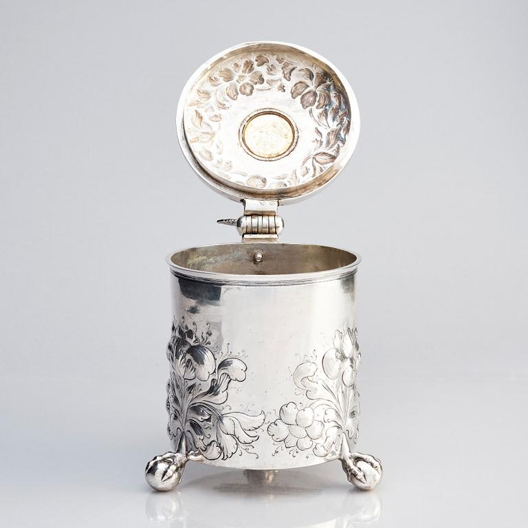 A Danish silver tankard, mark of Anders Jensen Scheel, Nykøbing (active 1677-1706).