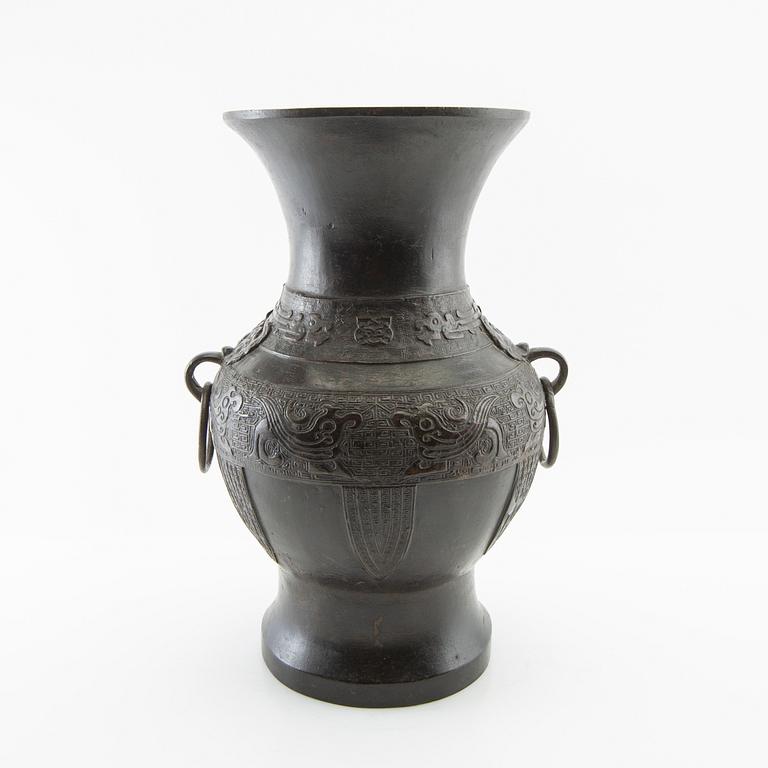 Vas Kina 16/1700-tal brons.