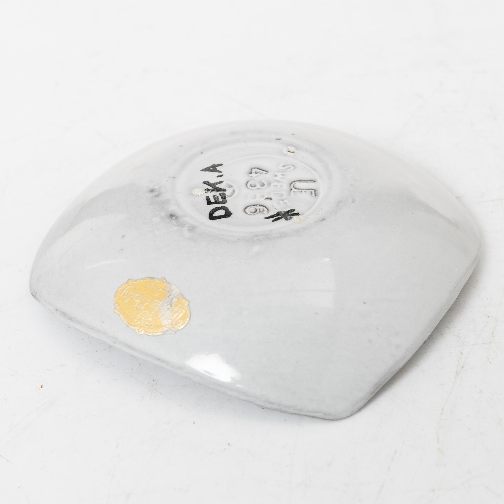 Mari Simmulson, 6 items, Upsala-Ekeby.