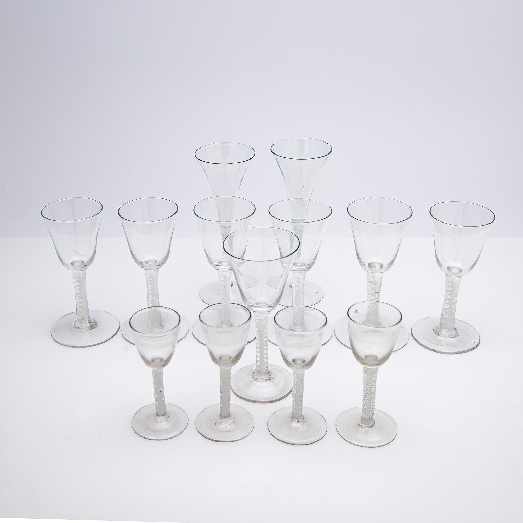 A set of glass, 13 pieces, 18th century.
