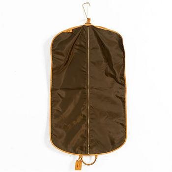 Louis Vuitton, Travel wardrobe, “Housse Porte-Habit”, 1997.