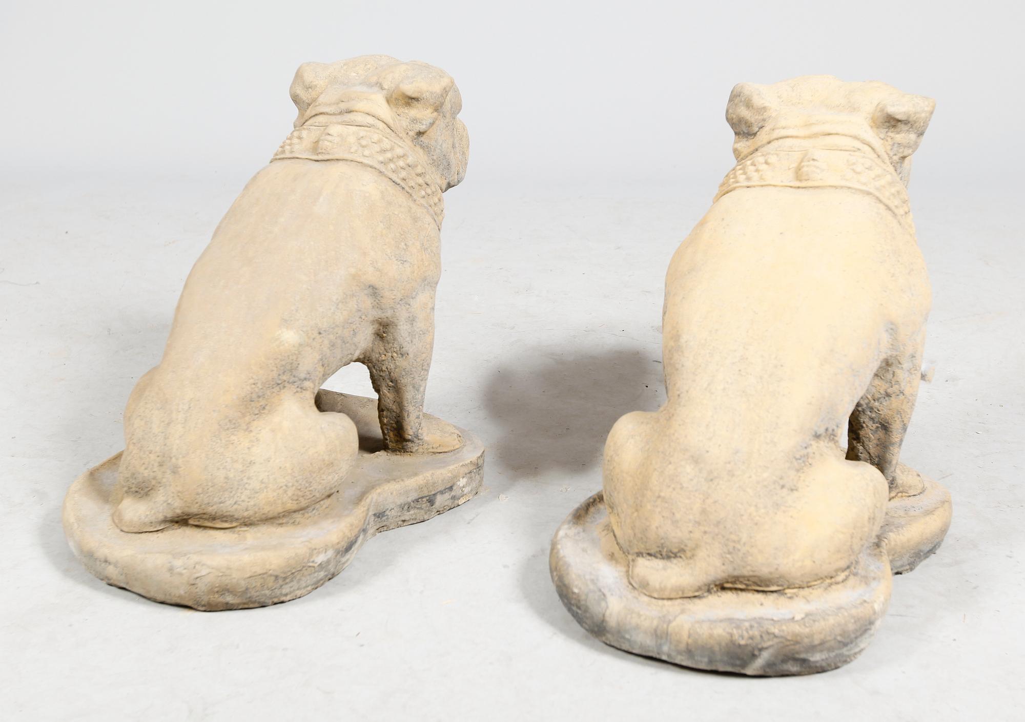 TRÄDGÅRDSSKULPTURER, 1 par, stenmassa, samtida.