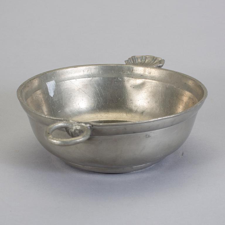 SKÅL & SUPSKED, tenn, bland annat Lars Claesson Fries, Strängnäs, 1770.