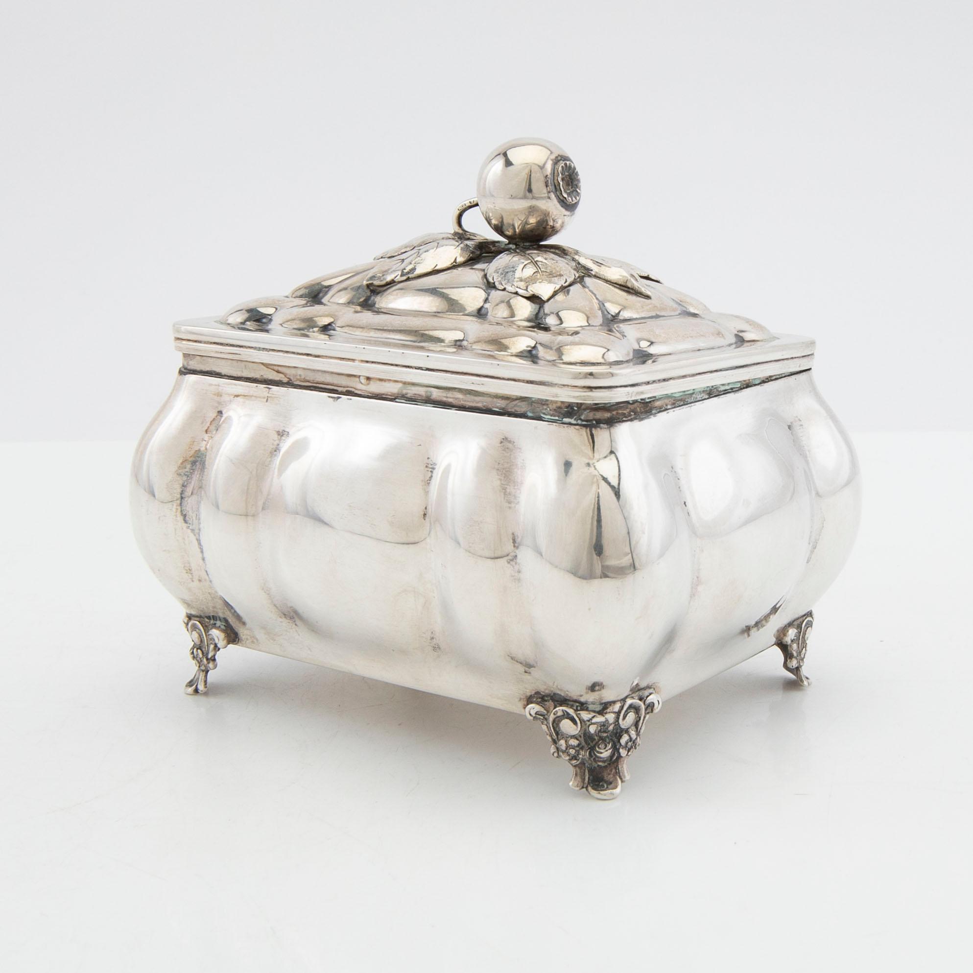 Sugar box Rococo style silver 20th century.