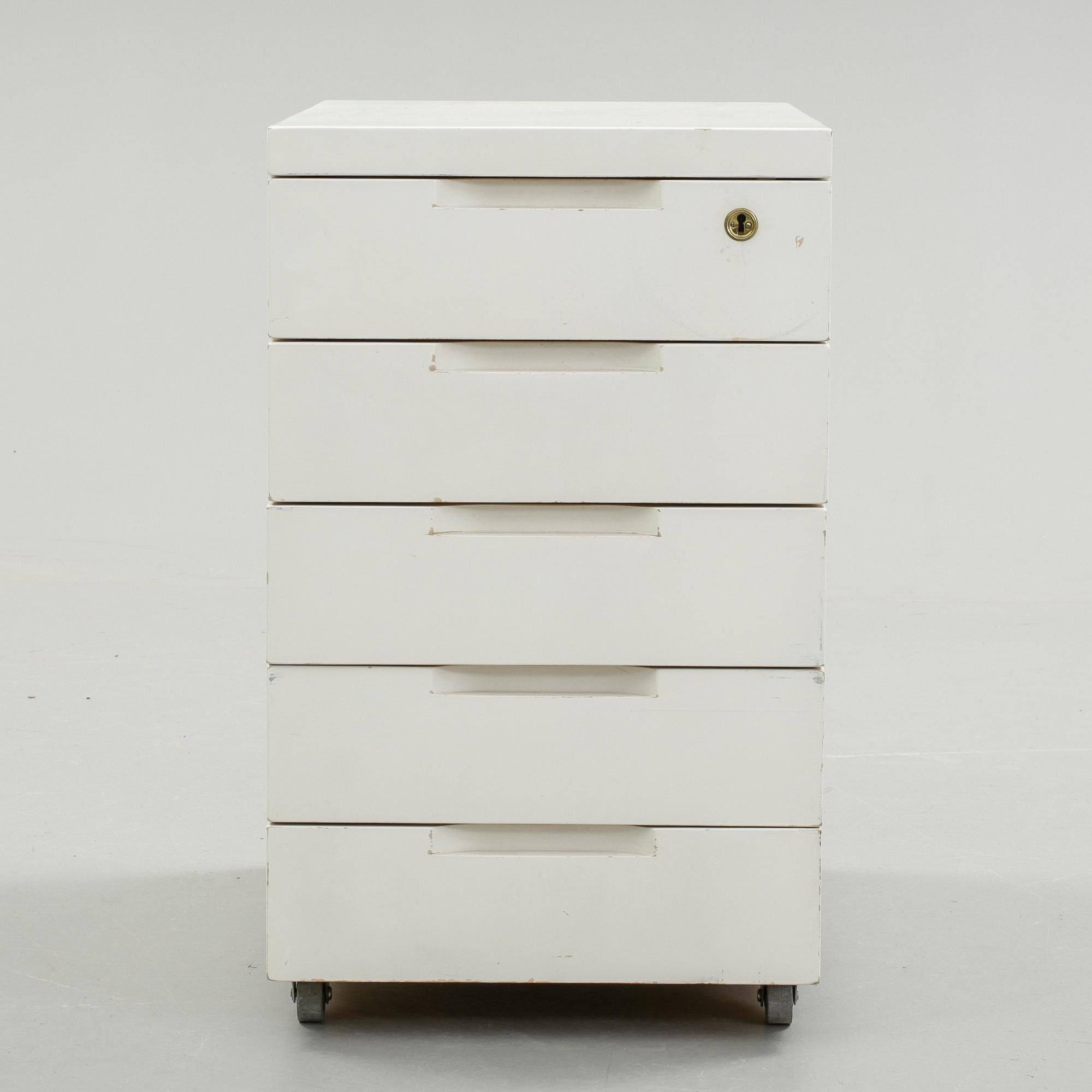 HURTS, Alvar Aalto, Artek, vitlackerad, 1960-tal.