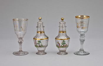 VINGLAS 2 st SAMT KARAFFER, ett par, glas, omkr 1800.