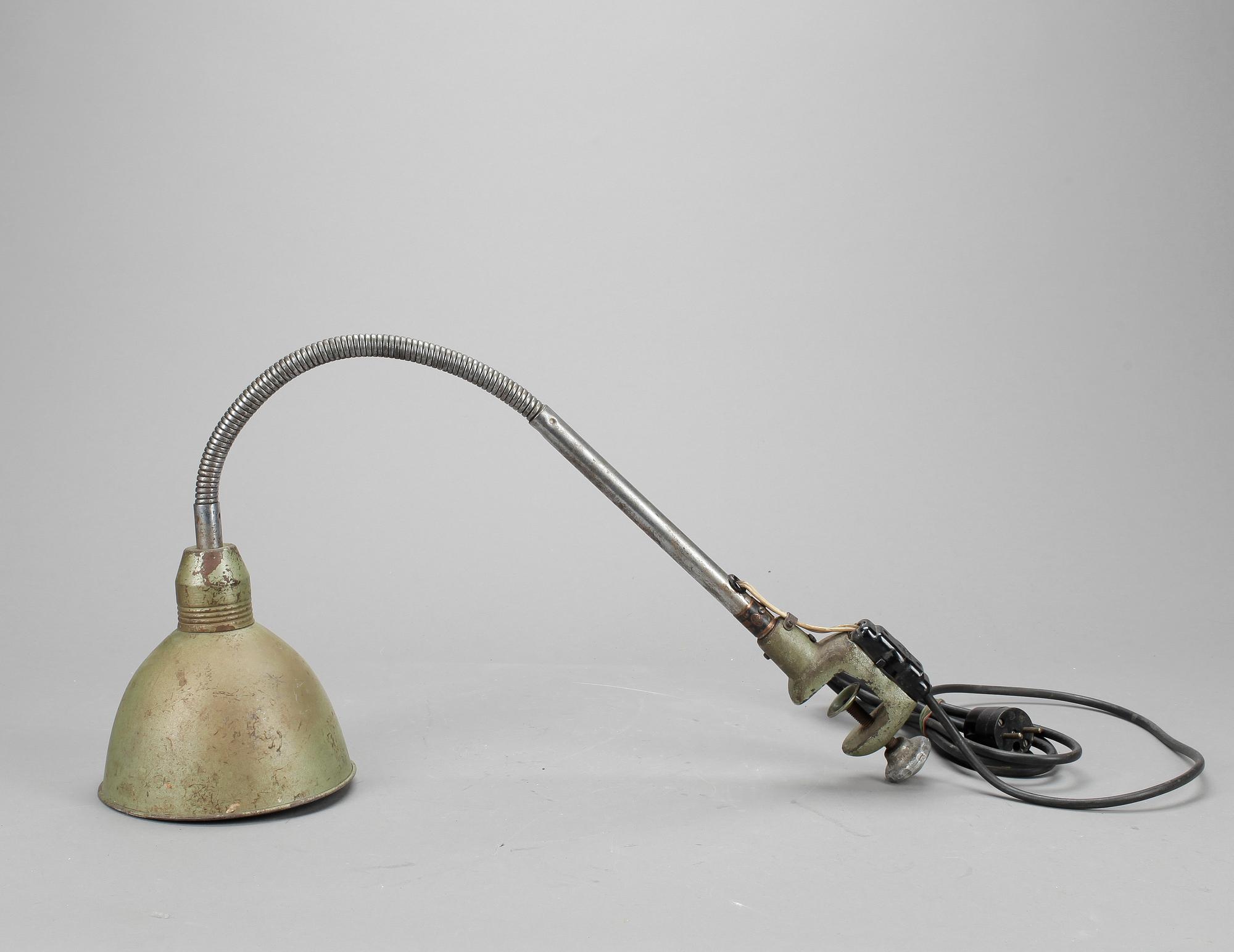 BORDSLAMPA, industri, 1900-talets första hälft - mitt.