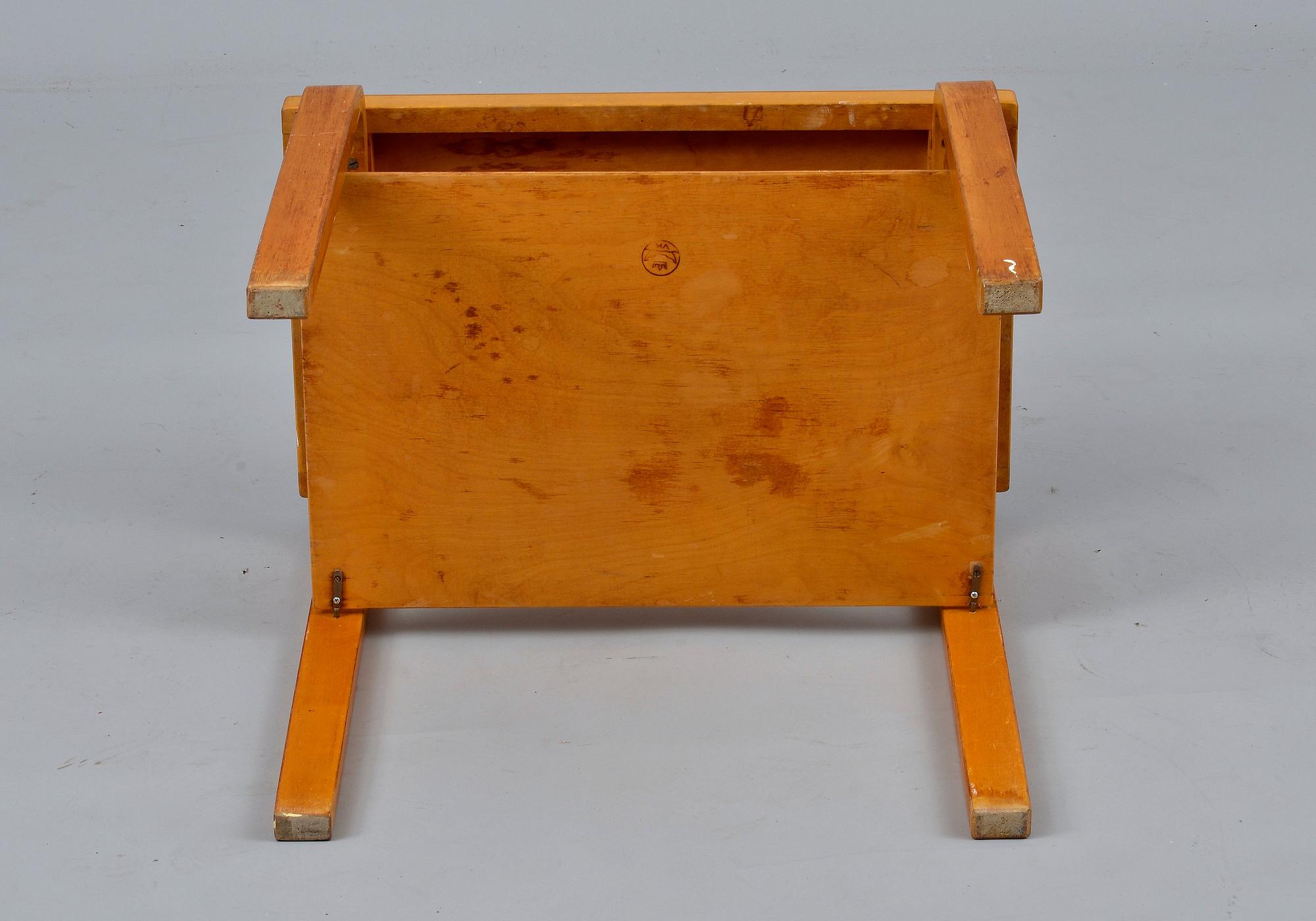 Alvar Aalto, A SIDEBOARD A 86.