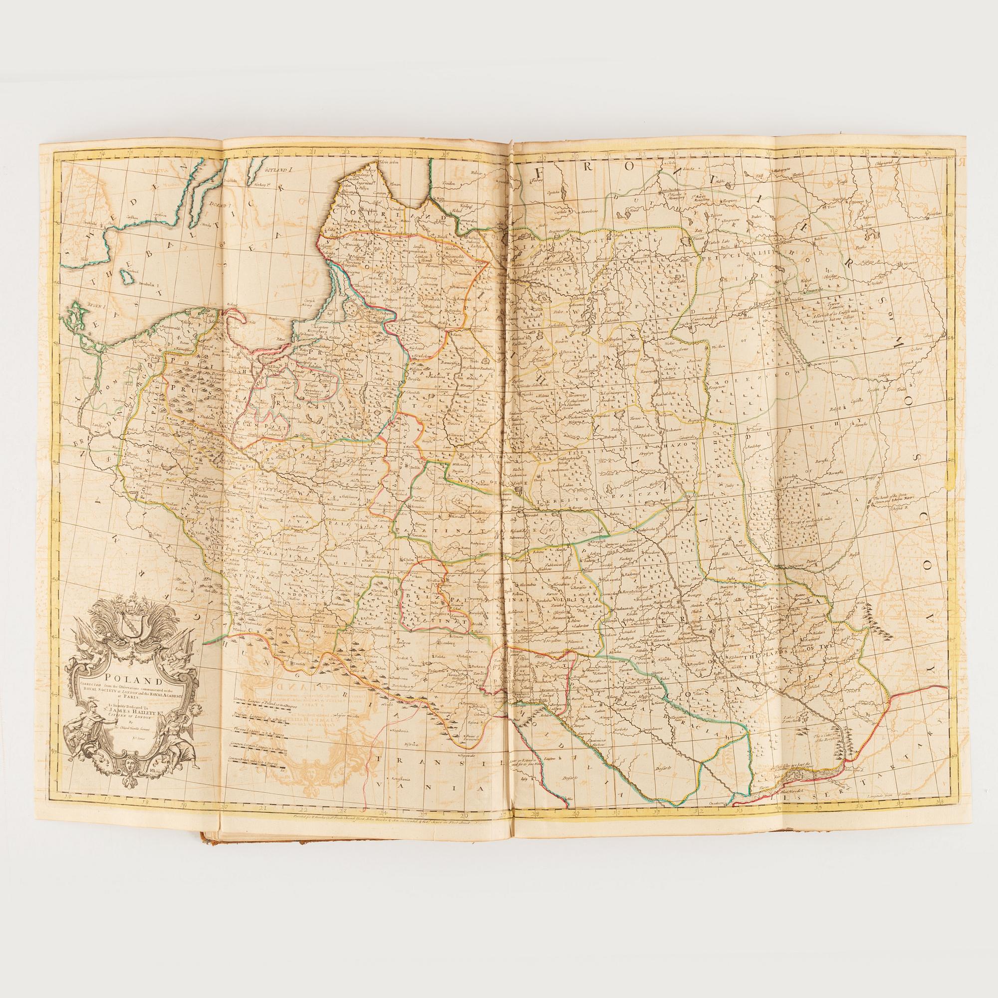 Atlas with 32 engraved maps.
