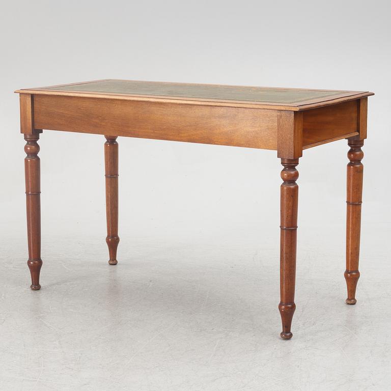 An English desk, first half of the 20th Century.