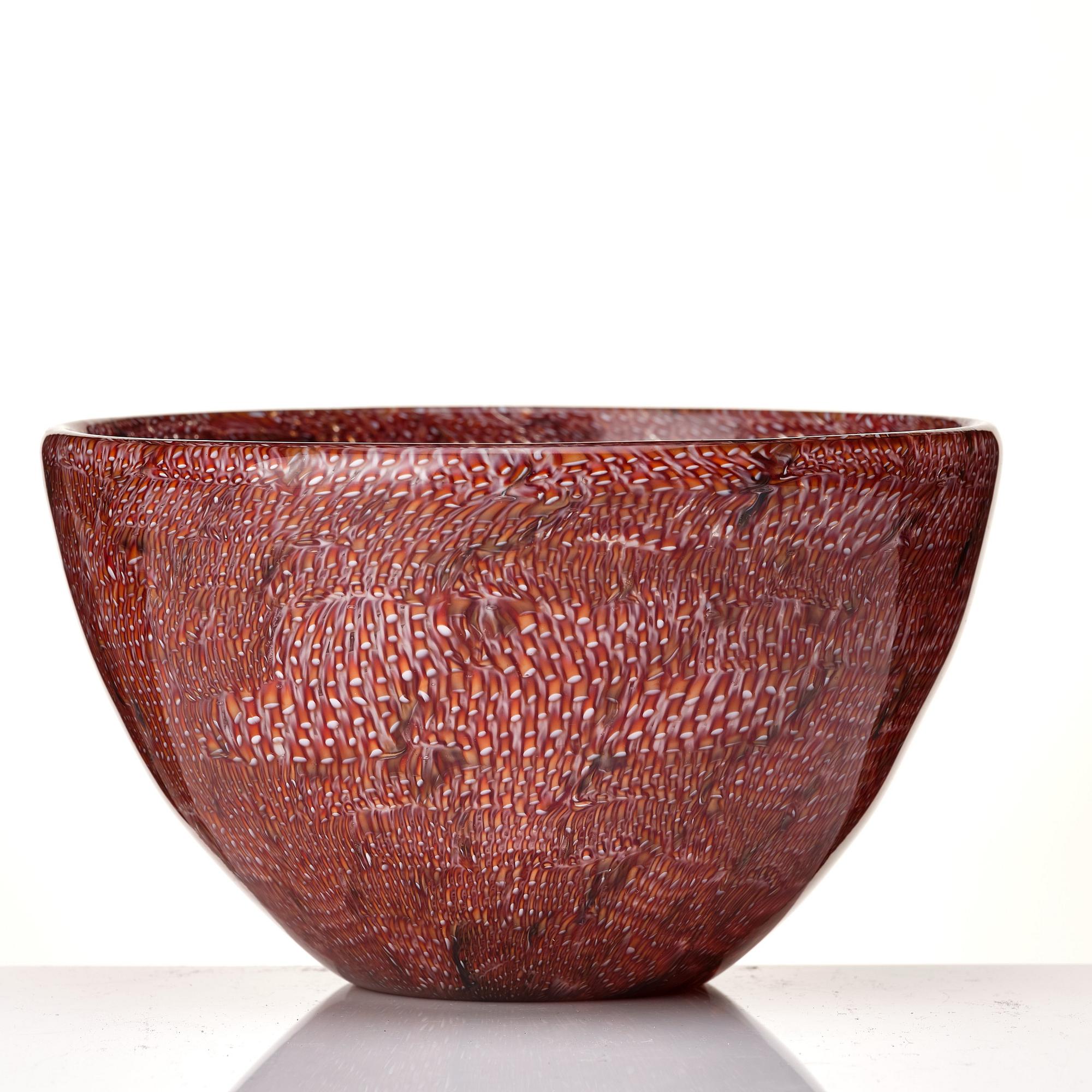 Paolo Venini, a burgundy and white "Murrina" bowl, Italy 1950's.