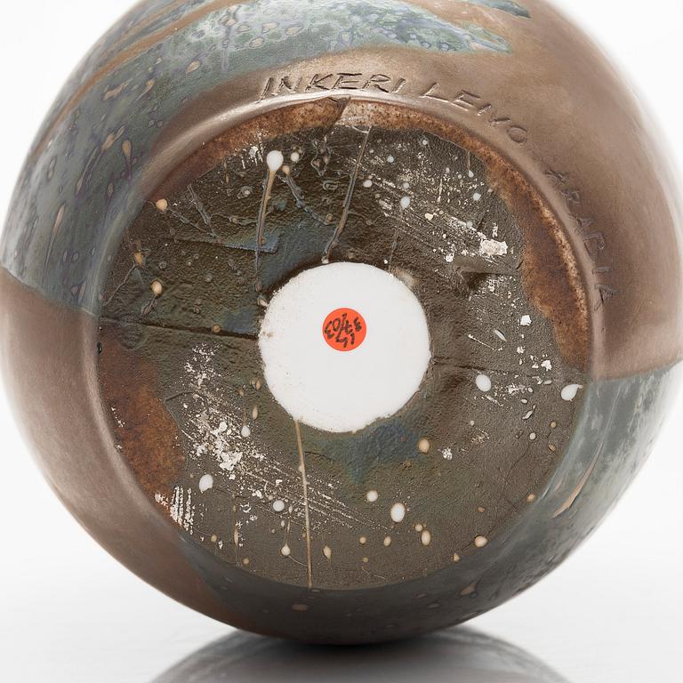 Inkeri Leivo, vas med lock, keramik, signerad Inkeri Leivo Arabia.