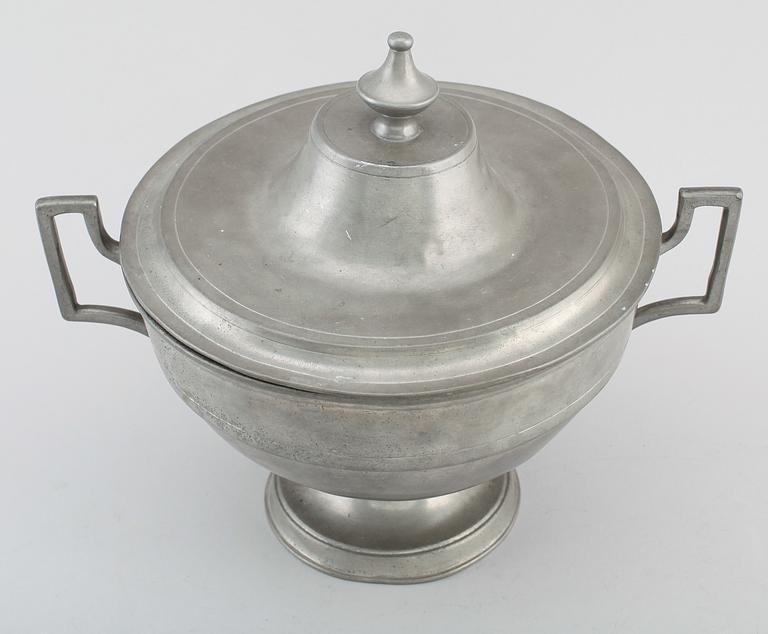 TERRIN, tenn, otydliga stämplar, 1800-tal.