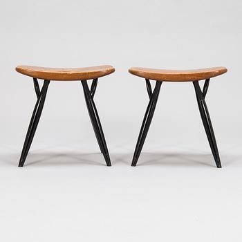 Ilmari Tapiovaara, Two 1960's 'Pirkka' stools for Laukaan Puu.