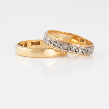 RINGAR, 2 st, med 6 st åttkantslipade diamanter.