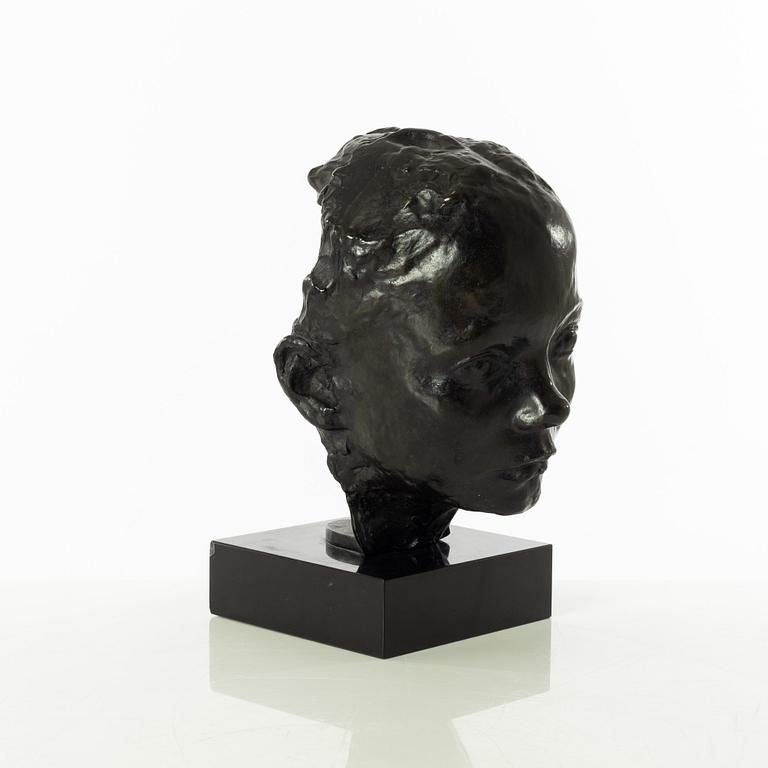 Gudmar Olovson, sculpture. Signed. Numbered. Foundry mark. Bronze, total height 26 cm, length 19 cm.