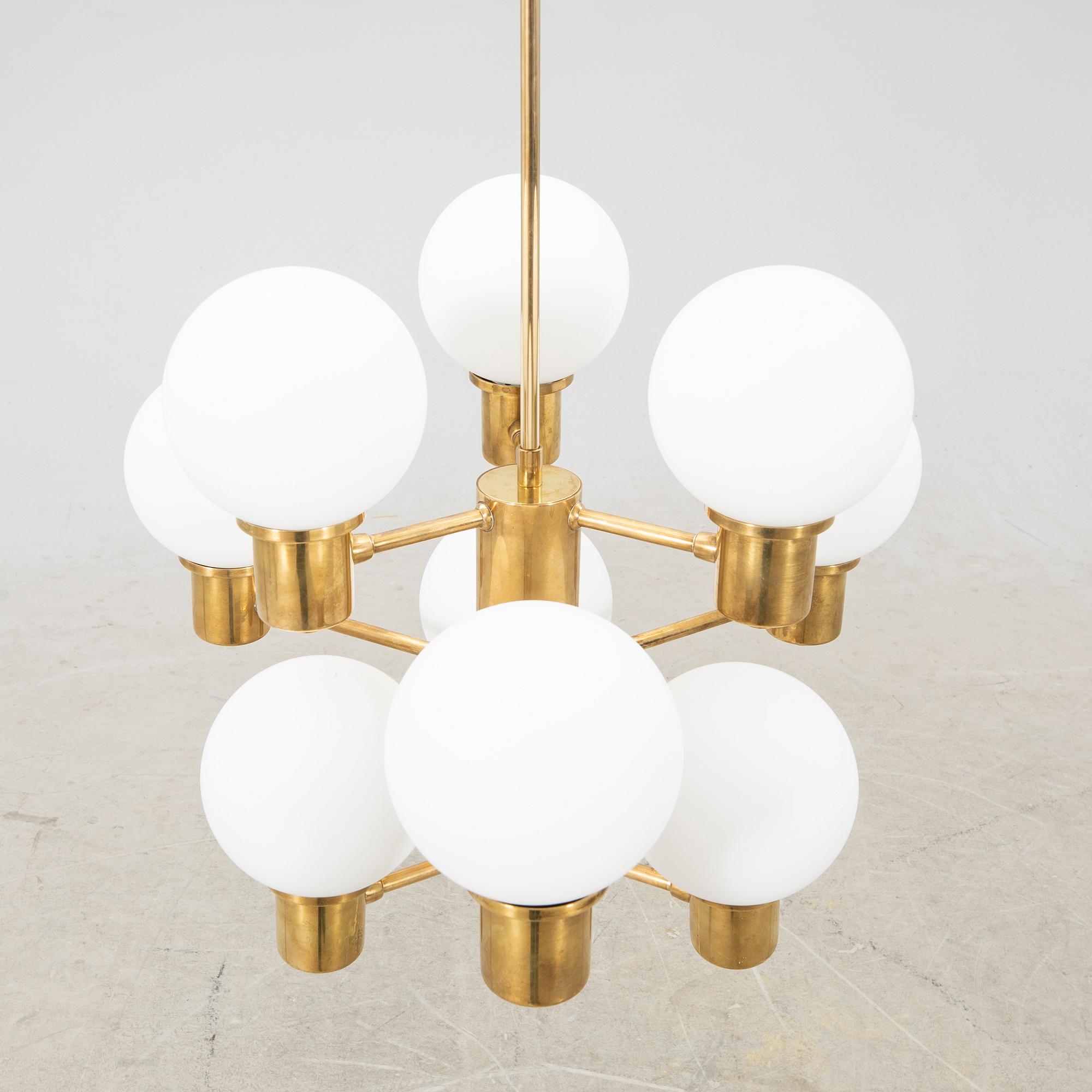 Taklampa, 1900-talets mitt.