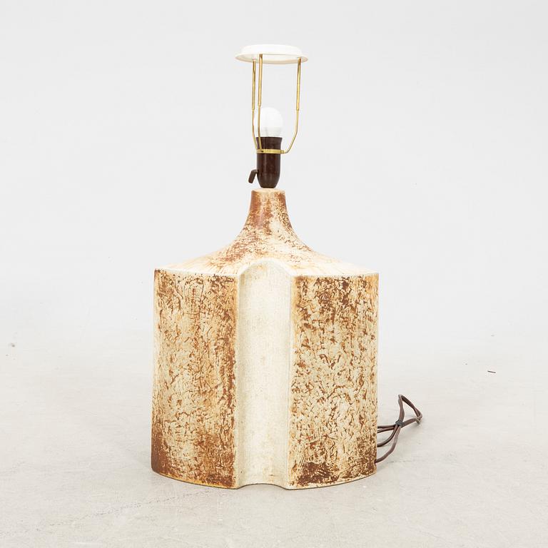 Haico Nitzsche, bordslampa, Søholm Stentøj, Bornholm 1900-talets andra hälft.