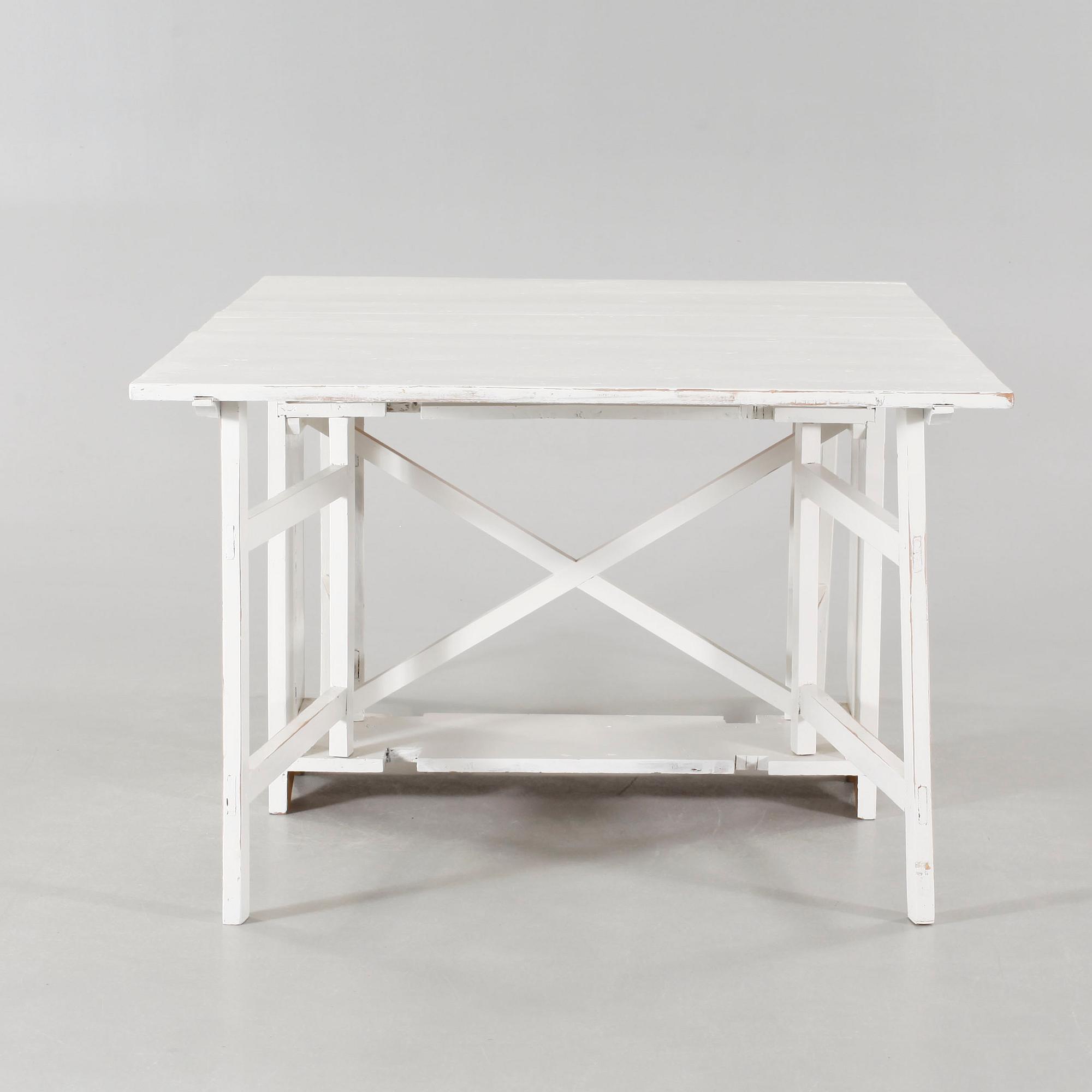 A folding table from the secodn half of the 20th century.