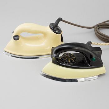 STRYKJÄRN, 2 st, 1940-tal.