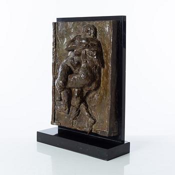 Gudmar Olovson, relief/sculpture. Signed. Numbered. Foundry mark. Bronze, total height 47.5 cm, length 35 cm.