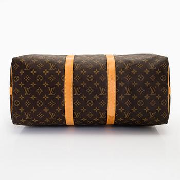 Louis Vuitton, a Monogram Canvas 'Keepall 55 Bandouliere' bag.