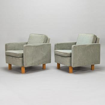 Alvar Aalto, a pair of 1960's 'RB 511' for Artek.