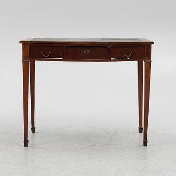 A desk, 19th century.