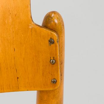 Ilmari Tapiovaara, eight 1940s "Wilman" chairs for Wilh. Schauman Fanerfabrik, Jyväskylä, Finland.