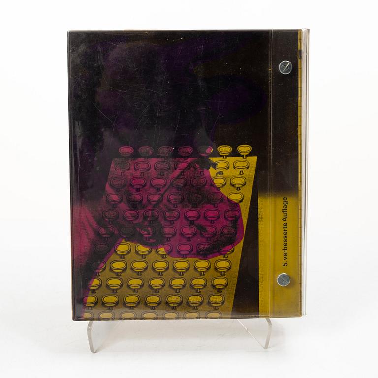 Kunst der sechziger Jahre. 5. verbesserte Auflage. Art of the Sixties. 5 rd enlaged edition, Köln 1971.