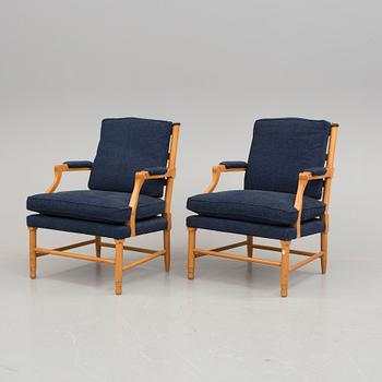 FÅTÖLJER, ett par, så  kallade Gripsholmsfåtöljer, 1900-talets slut.