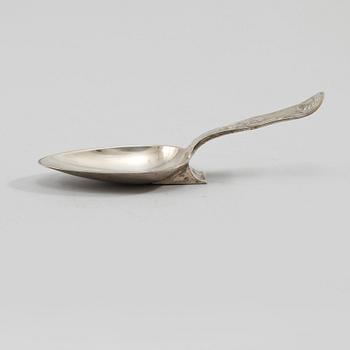 MEDICINSKED, silver, Gustaf Möllenborg, Stockholm, 1832 vikt 68 gram.