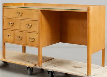 TOILETTBORD, Josef Frank för Firma Svenskt Tenn Stockholm, 1940-tal.