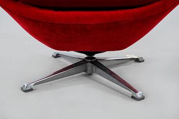 A swivel chair, made around 1970.