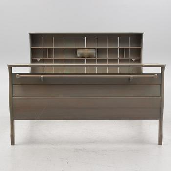 Carl Malmsten, a 'Fata Morsgris' bed.