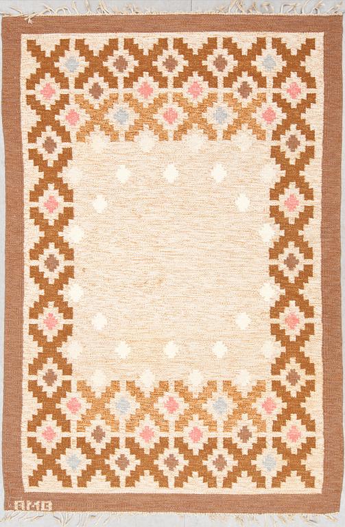 MATTA, rölakan, monogramsignerad AMB, 1900-talets mitt. Ca 244 X 163 cm.