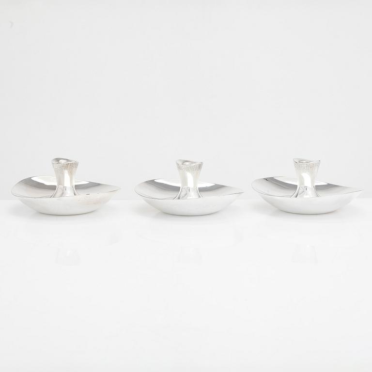 Tapio Wirkkala, ljusstakar, 3 st, silver, Hopeatehdas, Helsingfors 1958-59.