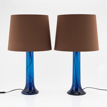 A pair of blue glass table lights, Luxus, Vittsjö.