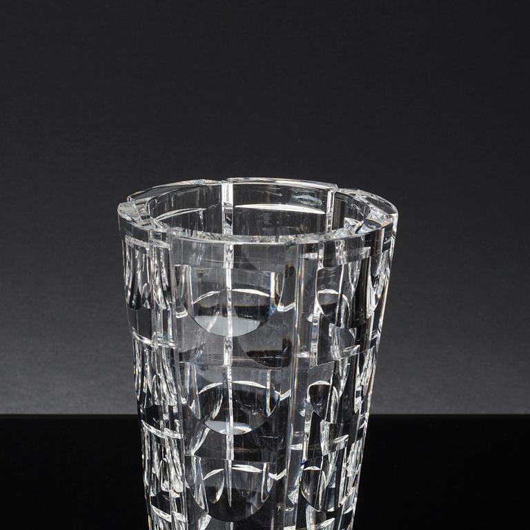 SIMON GATE, vase and bowl, "Tusen Fönster", Orrefors.