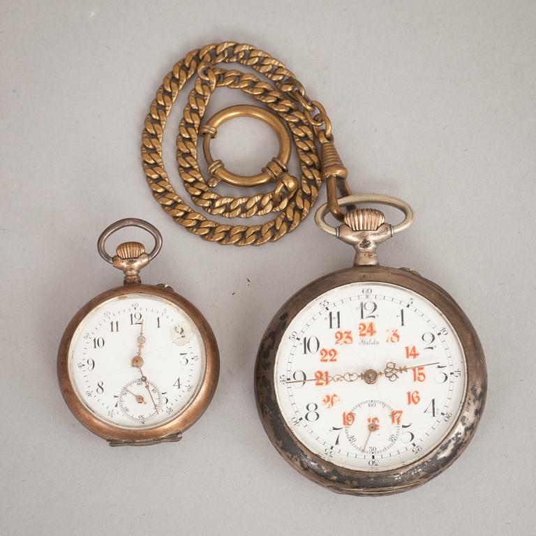 FICKUR, 2 st, silver, bl a Halda.