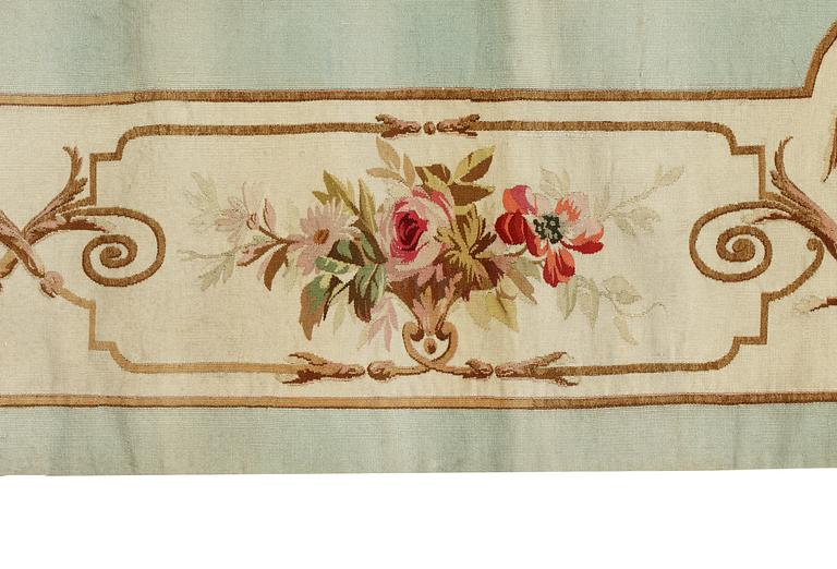 GARDINER MED GARDINKAPPA, gobelängteknik, Louis XVI-stil, Aubusson, Frankrike 1800-talets andra hälft.