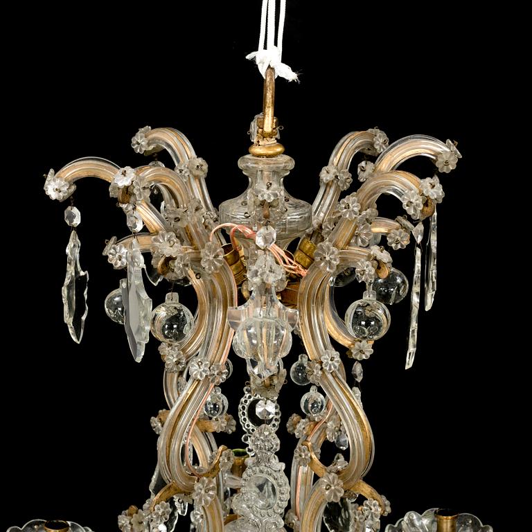 A 12-light chandelier, Maria Theresia-style, 20th century.