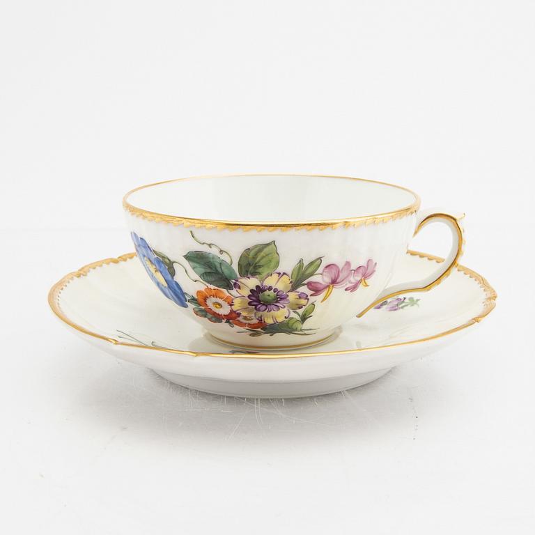 Service "Saxisk Blomst" 12 pcs Royal Copenhagen Denmark porcelain mid-20th century.